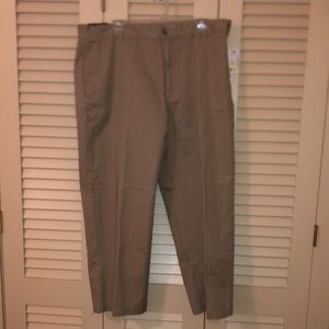 NWT Mens 40x29 Chaps relaxes for - flat front Mitchell pants